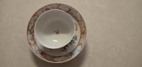 古玩陶瓷花卉紋彩繪杯盤拍賣，當前價格1999元