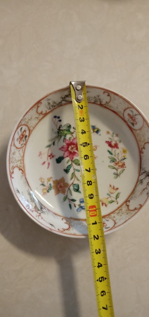 古玩陶瓷花卉紋彩繪杯盤拍賣，當前價格1999元