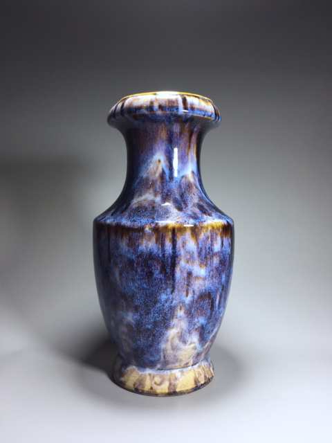 古玩陶瓷創匯?窯變釉賞瓶拍賣，當前價格1370元