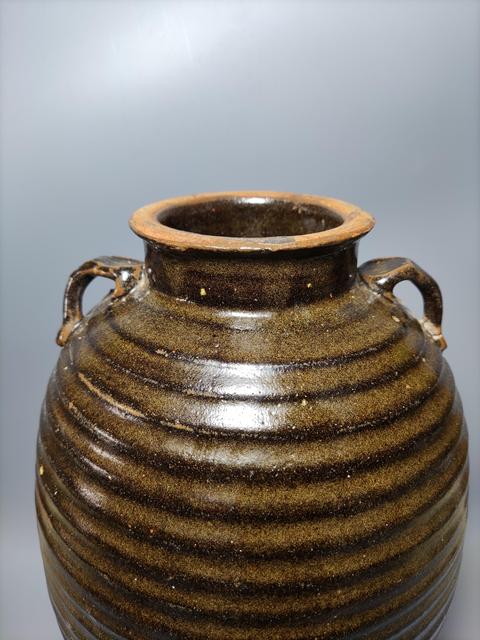 古玩陶瓷磁州窯系茶葉末釉弦紋梅瓶拍賣，當前價格2999元