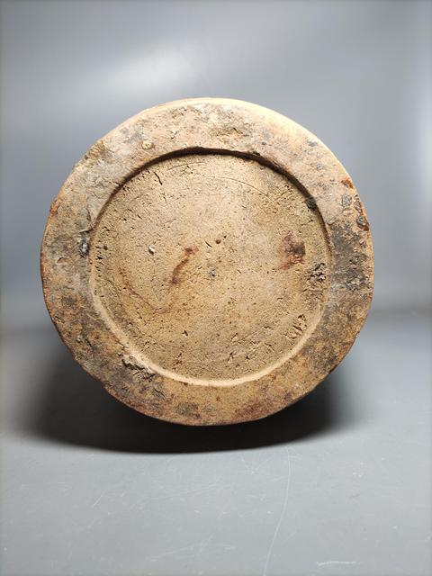 古玩陶瓷磁州窯系茶葉末釉弦紋梅瓶拍賣，當前價格2999元