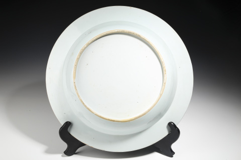 古玩陶瓷清乾隆·粉彩雙鹿圖折沿盆拍賣，當前價格3000元