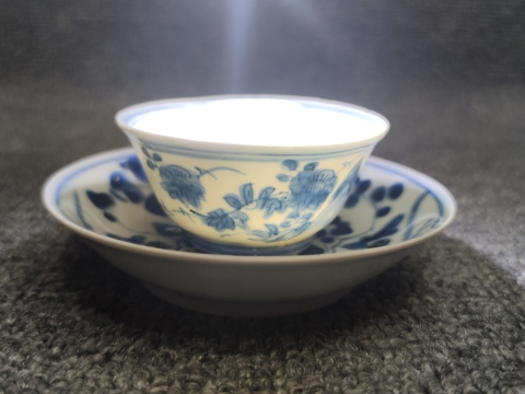 古玩陶瓷康熙花卉紋青花杯盤拍賣，當前價格1999元