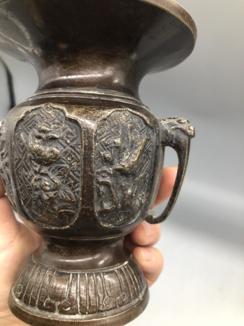 古玩陶瓷上一個世紀早期花觚拍賣,當前價格580元