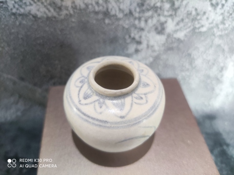 古玩陶瓷明早期青花鳥(niǎo)紋水盂拍賣,當(dāng)前價(jià)格999元