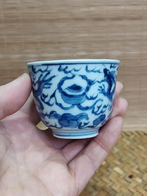 古玩陶瓷青花龍紋壓手杯拍賣，當前價格1666元