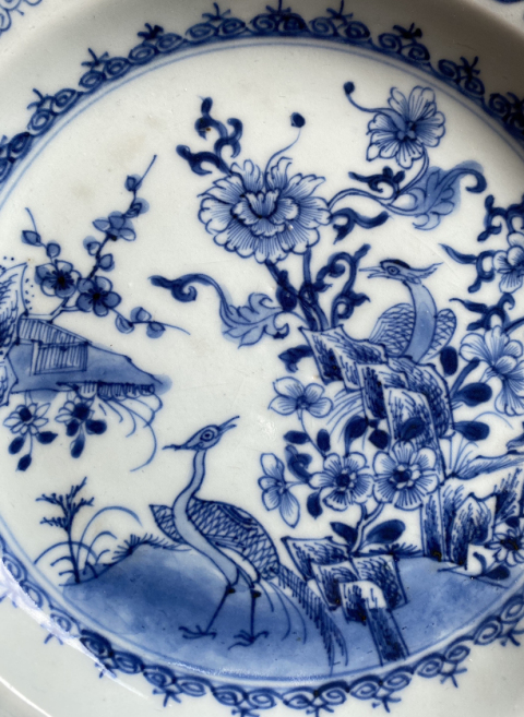 古玩陶瓷【乾隆】鳳求凰花鳥洞石紋青花盤拍賣，當前價格1999元