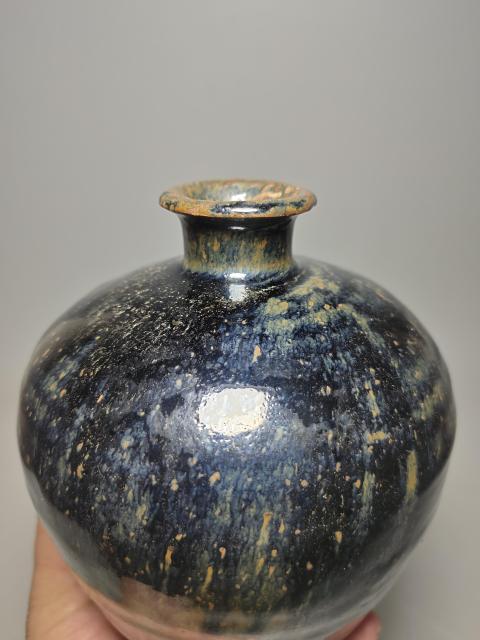 古玩陶瓷金元磁州窯兔毫釉梅瓶(藍(lán)豪)拍賣,當(dāng)前價格6200元