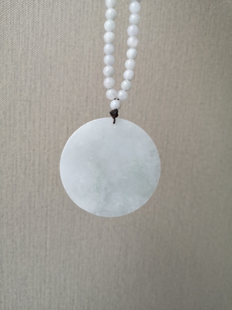 古玩玉器山水風(fēng)景牌拍賣，當(dāng)前價(jià)格980元