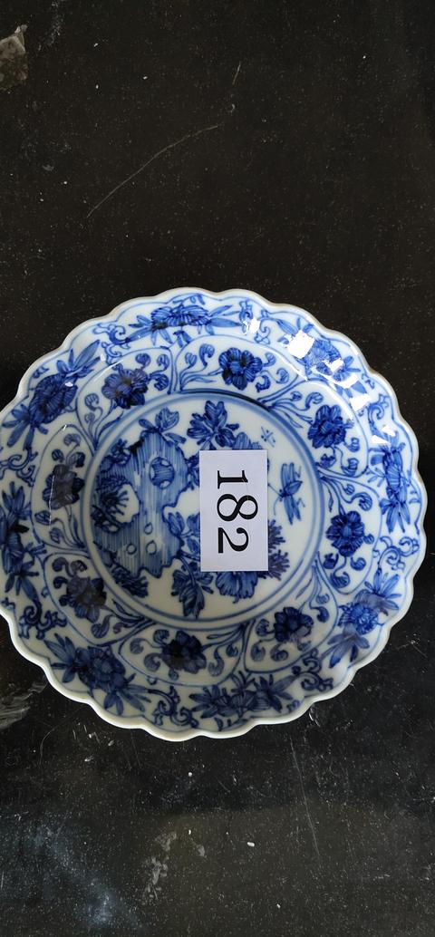 古玩陶瓷青花花卉紋花口盤拍賣，當前價格6666元