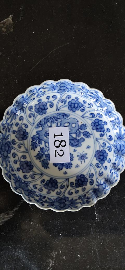 古玩陶瓷青花花卉紋花口盤拍賣，當前價格6666元