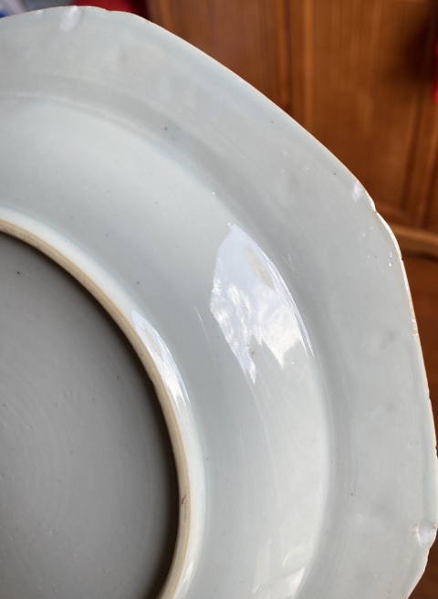 古玩陶瓷【乾隆】鳳求凰花鳥洞石紋青花盤拍賣，當前價格1999元