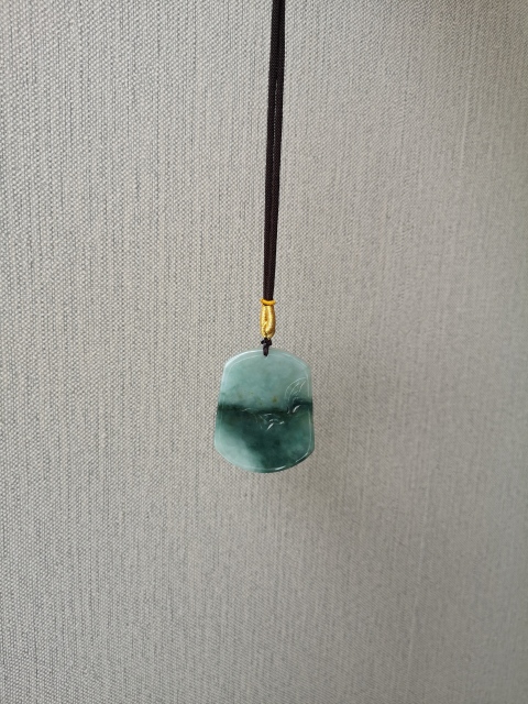 古玩玉器當代·翡翠山水掛牌真品鑒賞圖