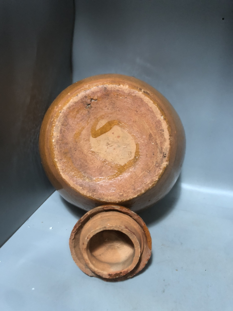 古玩陶瓷明末黃釉蓋罐拍賣，當前價格2999元