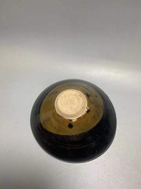 古玩陶瓷吉州窯貼花鹿紋盞拍賣，當前價格8888元