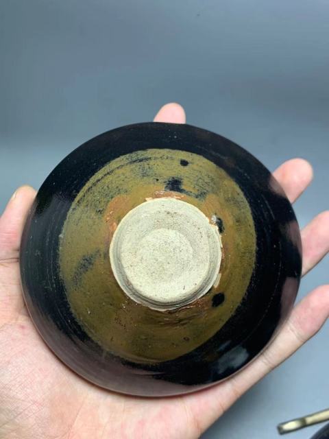 古玩陶瓷吉州窯貼花鹿紋盞拍賣，當前價格8888元