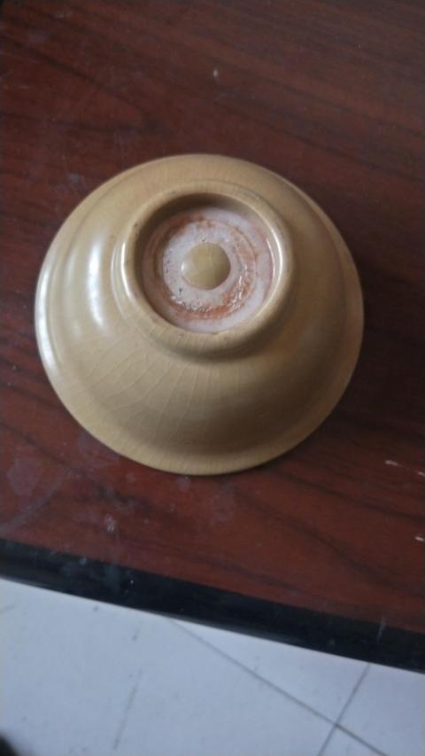 古玩陶瓷精品.元代米黃釉龍泉碗拍賣，當前價格2999元