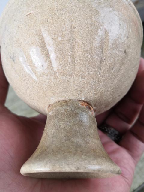 古玩陶瓷元龍泉高足杯拍賣,當前價格2000元