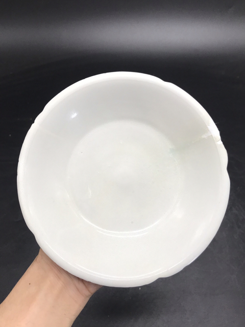 古玩陶瓷五代南唐宣州官窯白瓷海棠花口洗拍賣,當前價格1999元