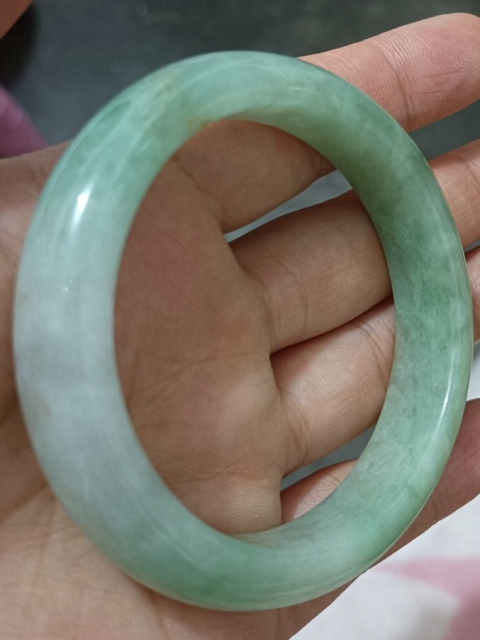 古玩玉器老翡翠手鐲拍賣，當前價格3999元