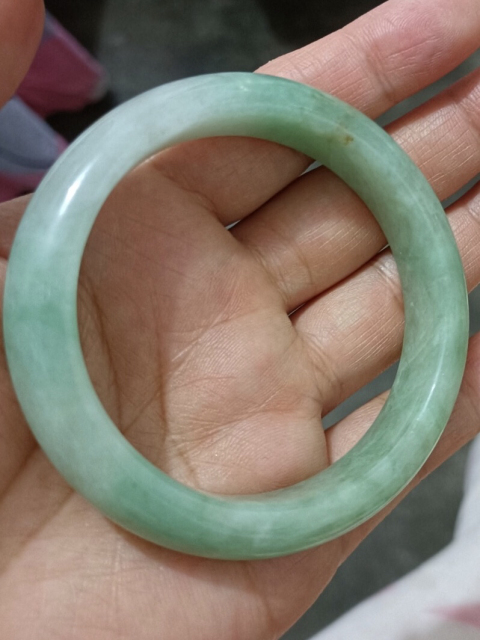 古玩玉器老翡翠手鐲拍賣，當前價格3999元