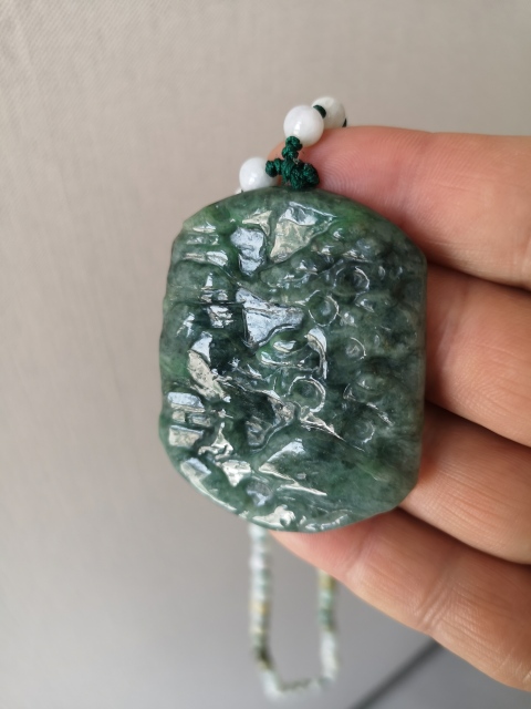 古玩玉器翡翠山水牌拍賣,當前價格680元