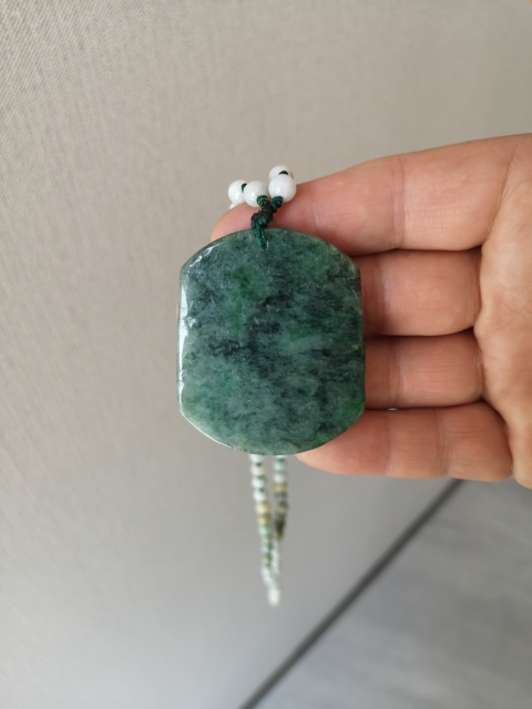 古玩玉器翡翠山水牌拍賣,當前價格680元