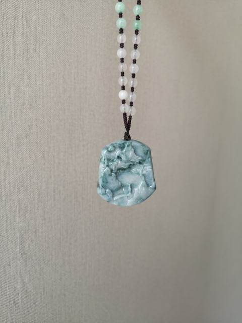 古玩玉器翡翠山水牌拍賣，當前價格550元
