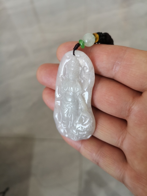 古玩玉器翡翠觀音拍賣,當前價格750元