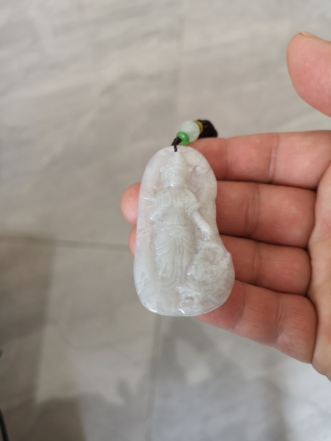 古玩玉器翡翠觀音拍賣,當前價格750元