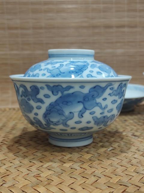 古玩陶瓷青花瑞獸蓋碗 一對拍賣，當前價格1999元