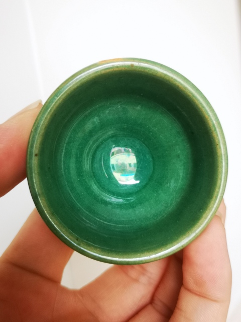 古玩陶瓷精品.清末民初孔雀綠釉杯拍賣，當前價格380元