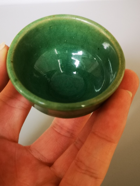 古玩陶瓷精品.清末民初孔雀綠釉杯拍賣，當前價格380元