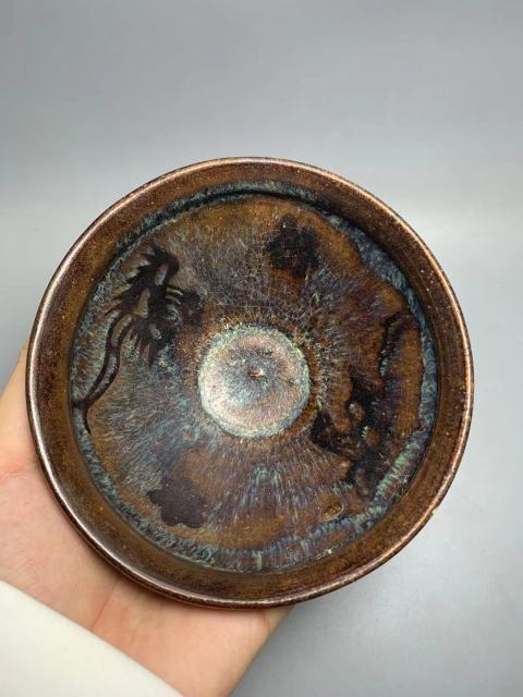古玩陶瓷吉州窯鳳紋盞拍賣,當(dāng)前價格6000元