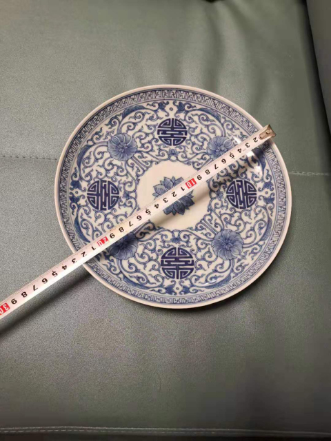 古玩陶瓷清乾隆青花纏枝蓮?fù)袌F(tuán)壽紋盤(pán)（官）拍賣(mài)，當(dāng)前價(jià)格330000元