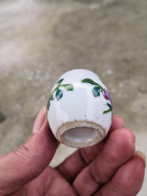 古玩陶瓷白釉鳥食罐拍賣，當前價格350元