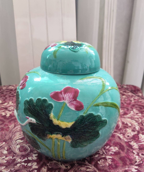 古玩陶瓷綠松石釉地堆塑一路連升蓋罐拍賣，當(dāng)前價(jià)格2999元