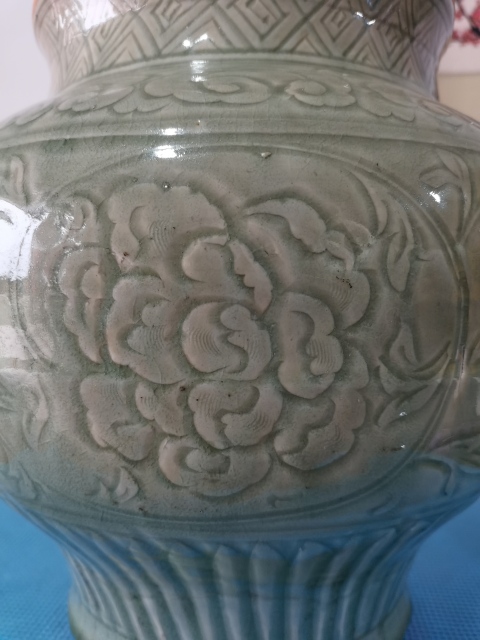 古玩陶瓷明代 龍泉竹口窯青瓷刻花獸耳尊拍賣,當前價格92600元