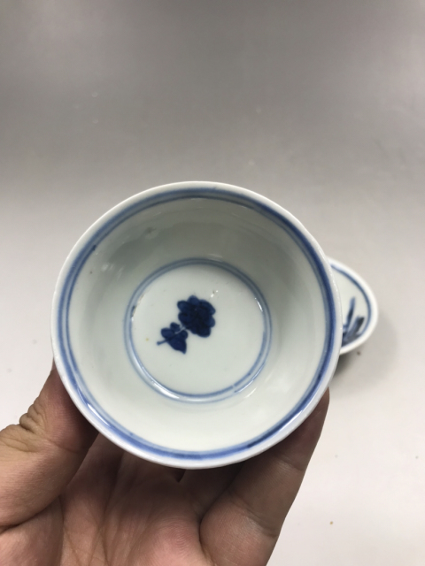 古玩陶瓷清康熙青花花蕾紋茶杯茶拖一套拍賣，當前價格1999元