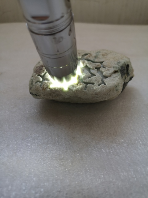 古玩玉器翡翠原石拍賣,當前價格398元