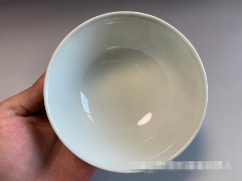 古玩陶瓷民國瓜瓞連綿蝶戀花粉彩碗拍賣,當前價格1999元