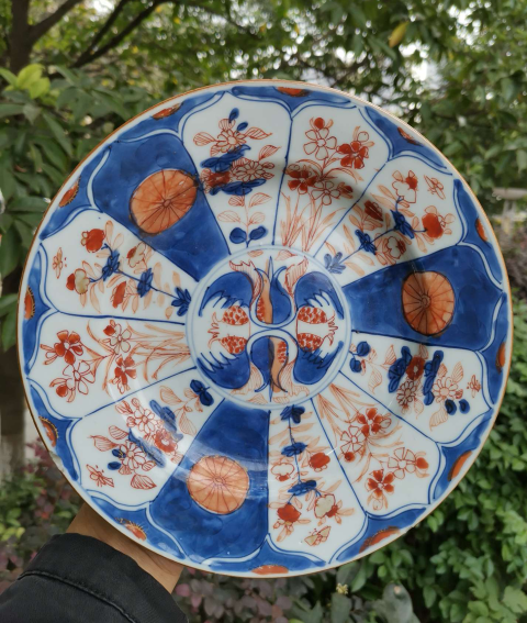 古玩陶瓷【3413】清康熙 青花礬紅描金十二開光花卉紋盤拍賣,當(dāng)前價(jià)格2800元