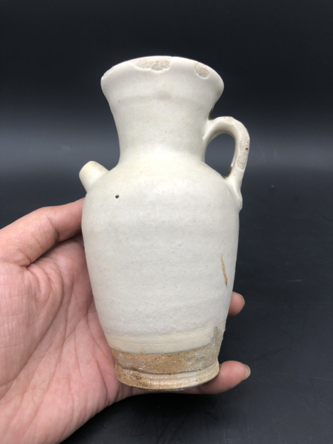 古玩陶瓷隋唐?白釉執壺拍賣,當前價格3600元