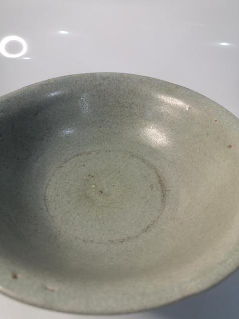 古玩陶瓷元代龍泉窯碗拍賣，當前價格999元