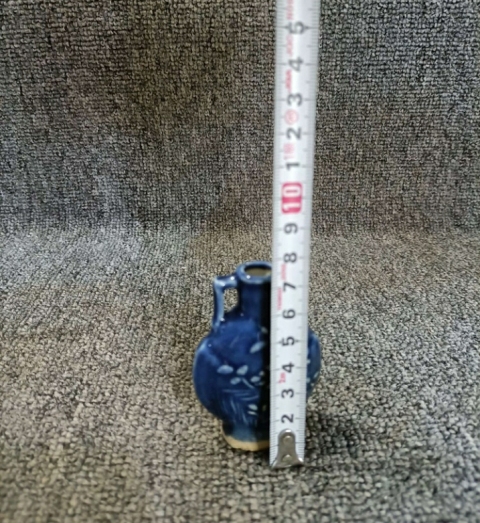古玩陶瓷霽藍釉模印花卉紋鼻煙壺拍賣，當(dāng)前價格1898元
