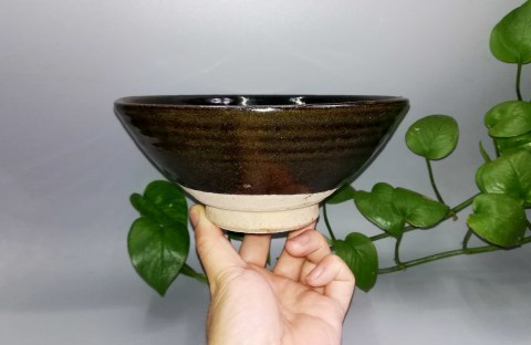 古玩陶瓷明代旋紋黑釉大碗拍賣,當前價格500元