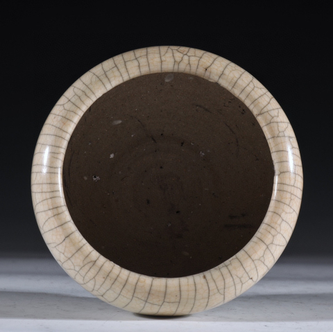 古玩陶瓷晚清-仿官哥釉爐拍賣，當前價格2000元