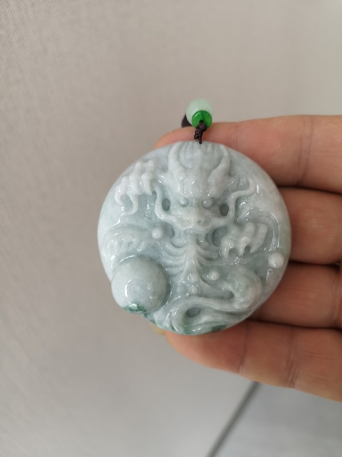 古玩玉器翡翠龍牌拍賣,當前價格1500元