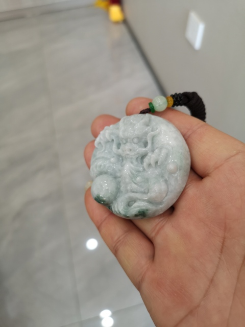 古玩玉器翡翠龍牌拍賣,當前價格1500元