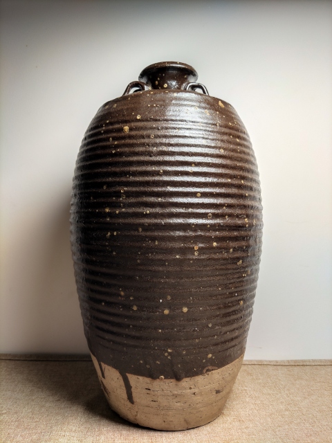 古玩陶瓷磁州窯系醬釉弦紋雙系梅瓶拍賣，當(dāng)前價格2999元